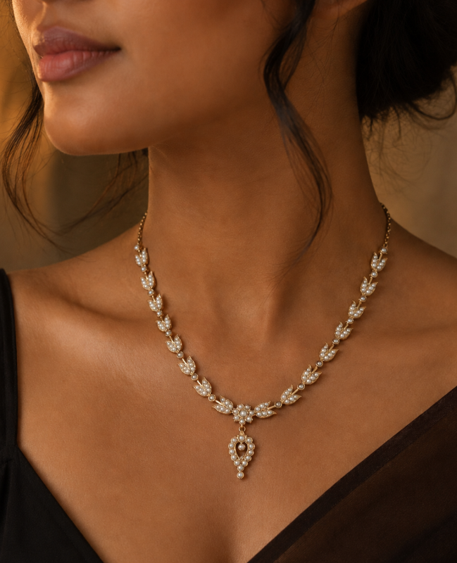 Mrinalini necklace